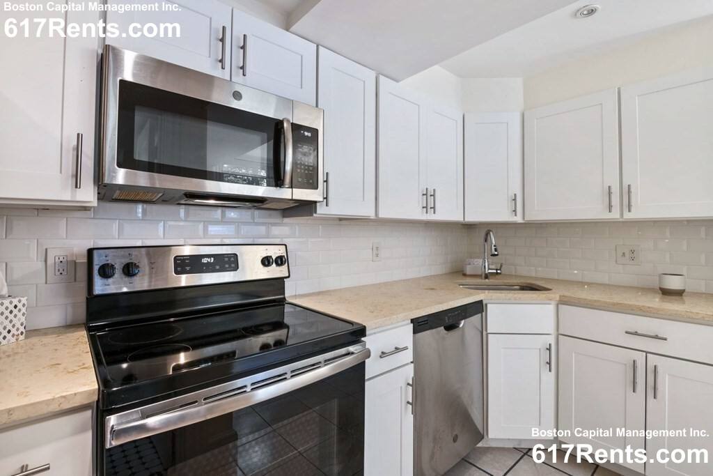 Apartment for rent at 1982 Commonwealth Ave #A, Brighton, MA 02135