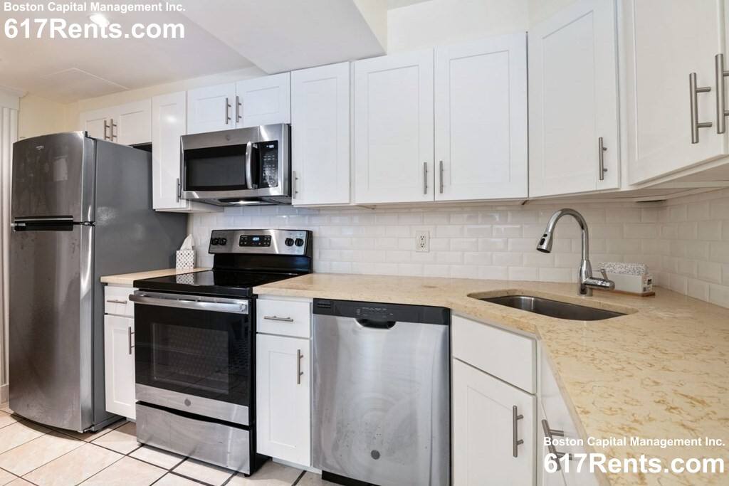 Apartment for rent at 1982 Commonwealth Ave #A, Brighton, MA 02135