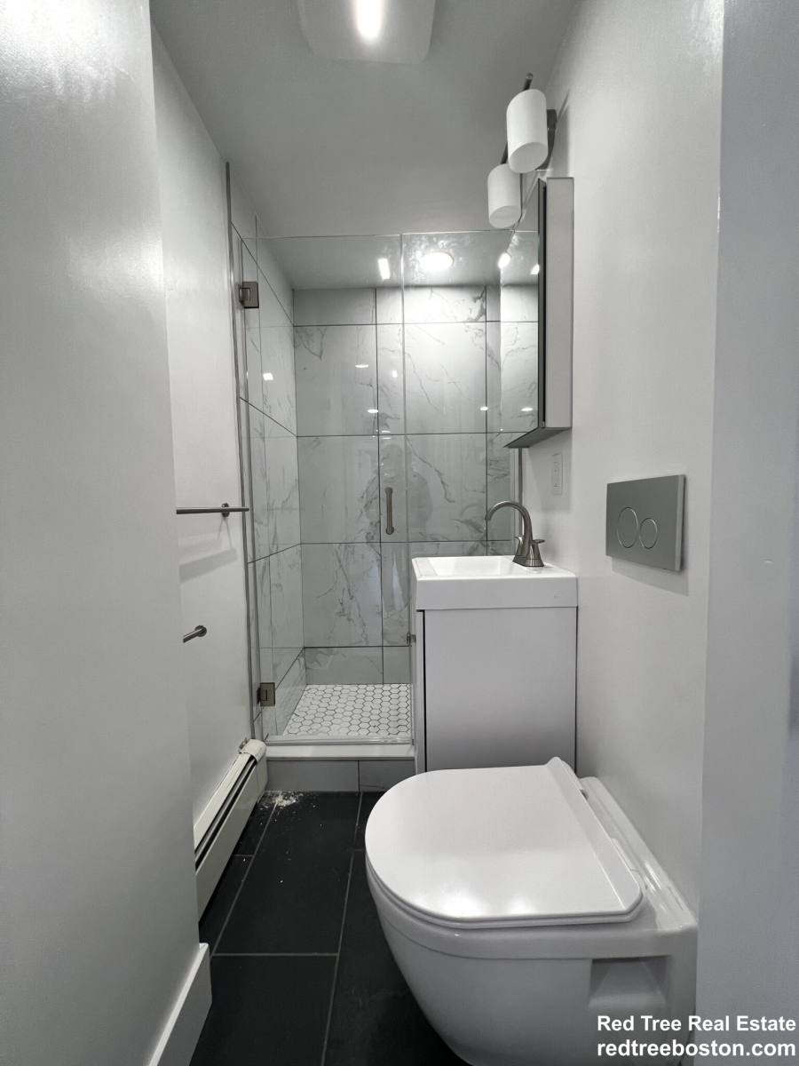 Apartment for rent at 44 Joy St #9, Boston, MA 02114