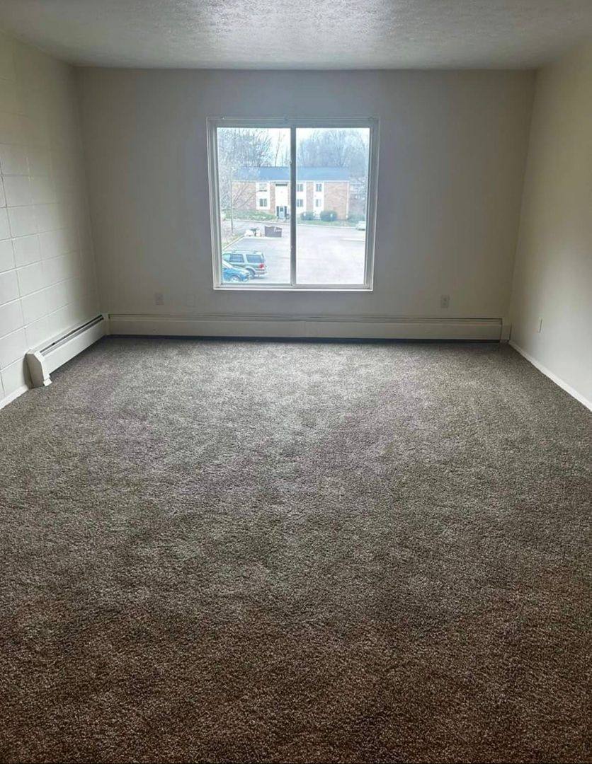 Apartment for rent at 1906, 6th St NE, Canton, OH 44704