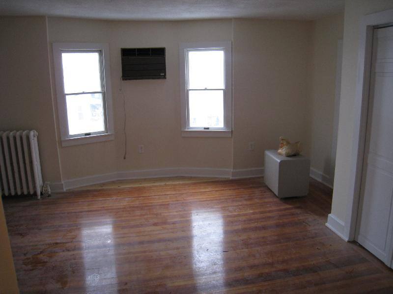 House for rent at 10 Evergreen Ave #3, Somerville, MA 02145