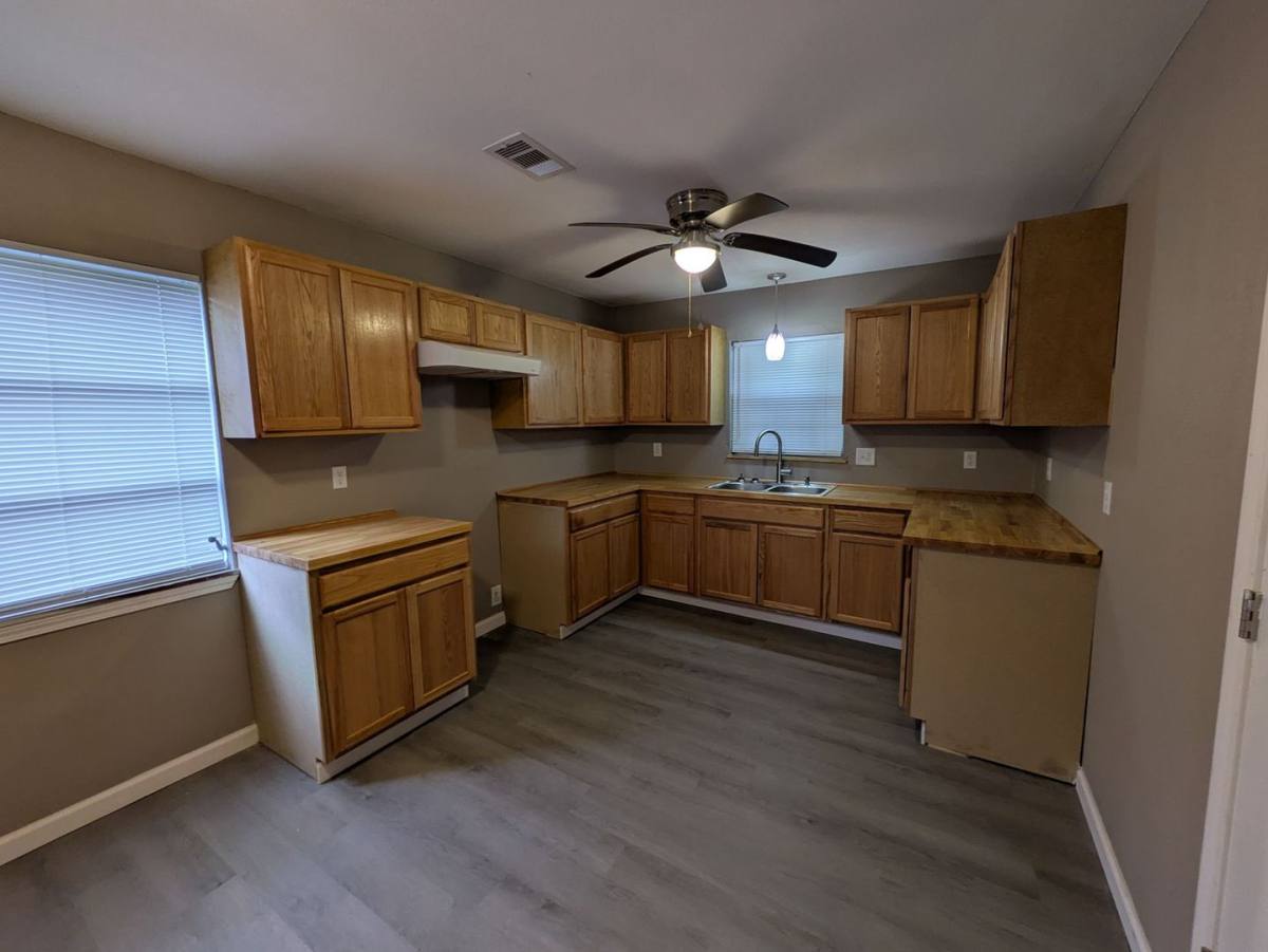 House for rent at 5251 Procter St, Port Arthur, TX 77642
