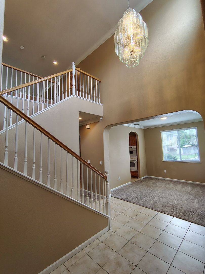 House for rent at 13606 Brook Way, Waterford, CA 95386