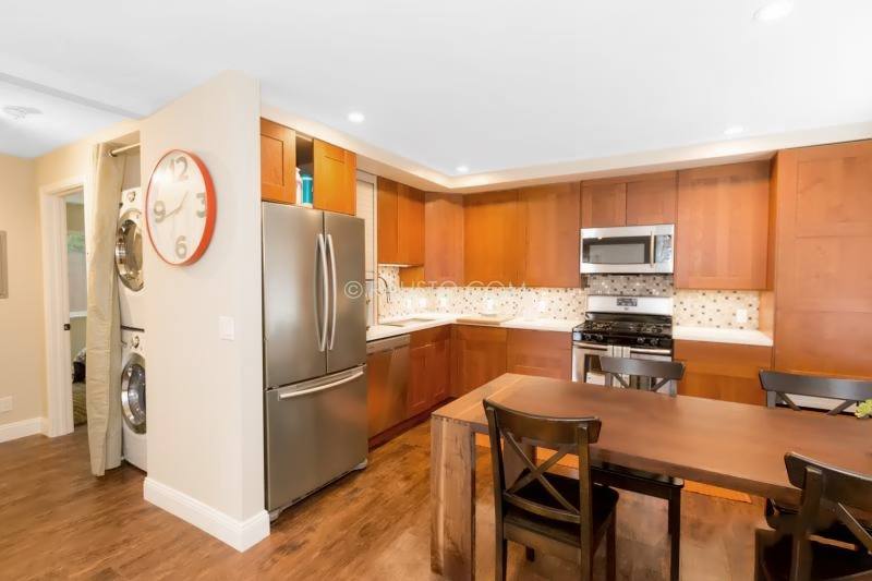 Apartment for rent at 1426 Addison St #B, Berkeley, CA 94702
