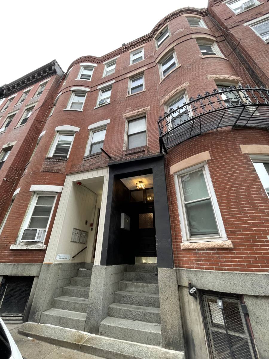 Apartment for rent at 21 Sheafe St #1, Boston, MA 02113