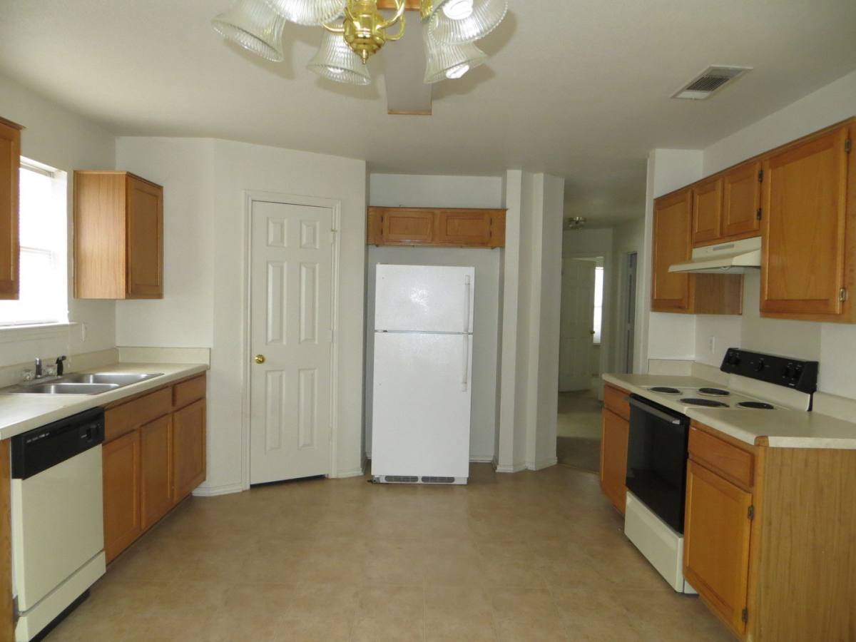 House for rent at 4604 Ledgestone Dr, Killeen, TX 76549