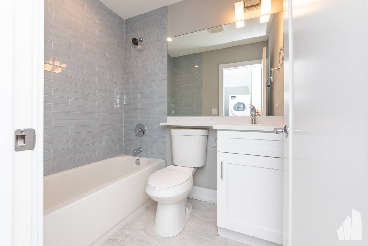 Apartment for rent at 3933 N Janssen Ave #2N, Chicago, IL 60613