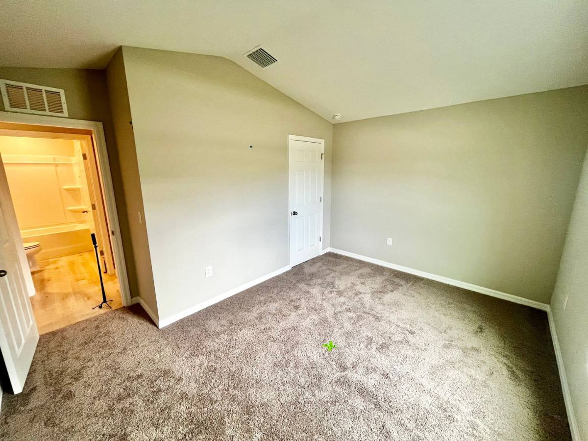 House for rent at 14664 Gallop Run Dr, Lithia, FL 33547