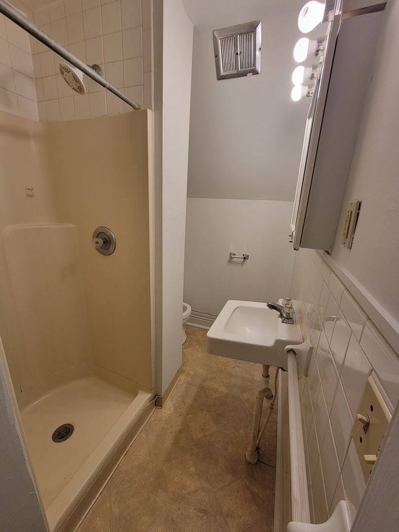 Apartment for rent at 838 Union St, Schenectady, NY 12308