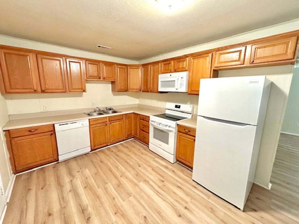 House for rent at 2433 Shepard Dr, Huntsville, AL 35810