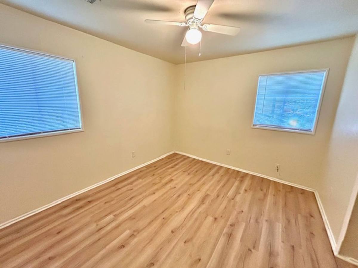 House for rent at 2433 Shepard Dr, Huntsville, AL 35810