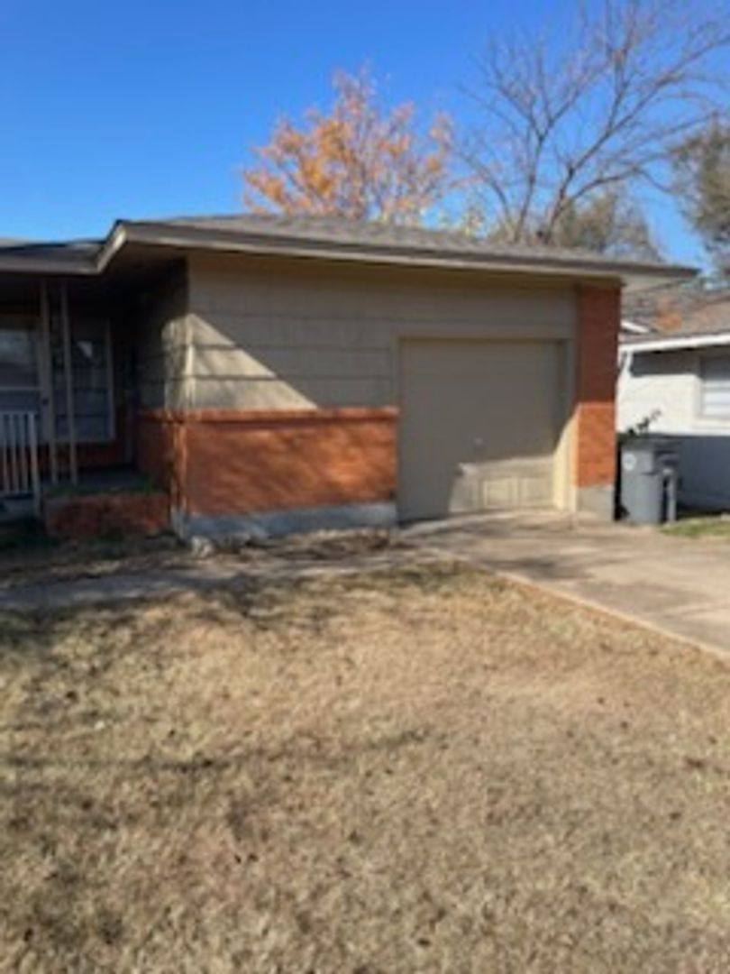 House for rent at 2326 NW 46th St, Lawton, OK 73505
