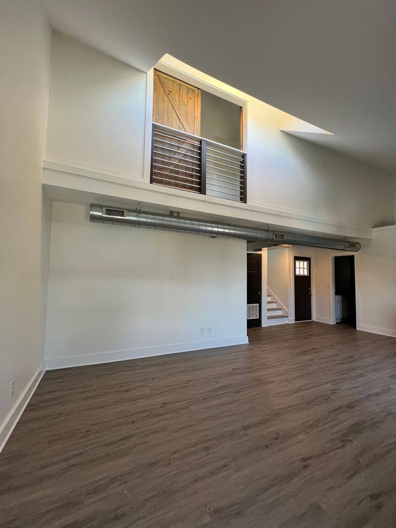 Apartment for rent at 652 Oak Grove Rd #15, Johnson City, TN 37615