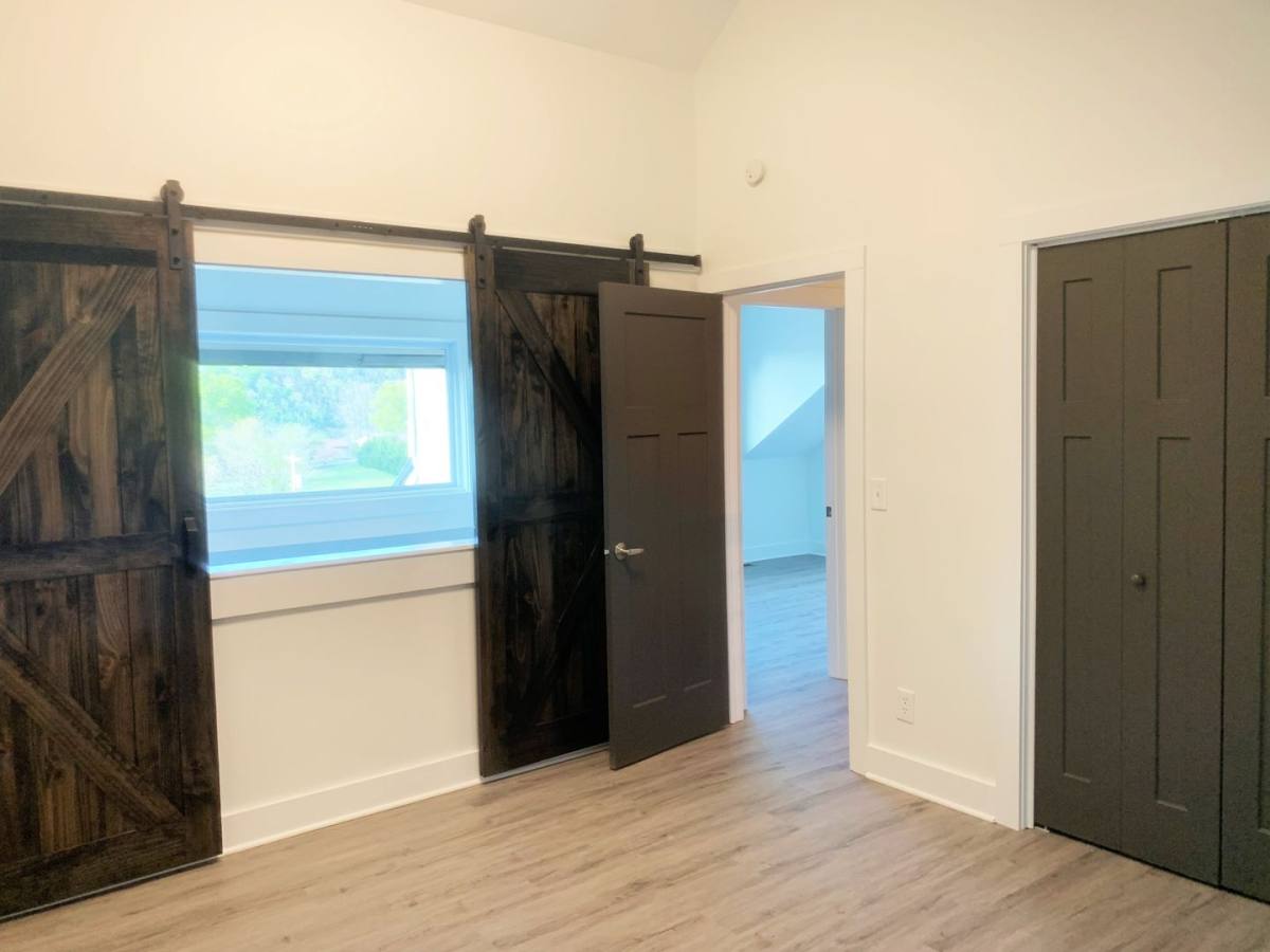 Apartment for rent at 652 Oak Grove Rd #15, Johnson City, TN 37615