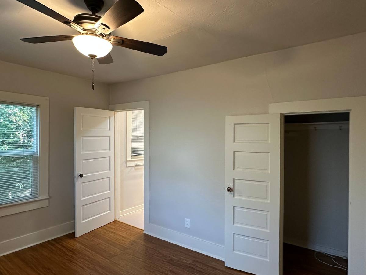 Apartment for rent at 4937 S Corbett Ave, Portland, OR 97239