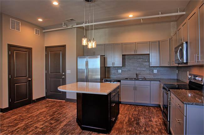 Apartment for rent at 464 Main St, Boulder, CO 80301