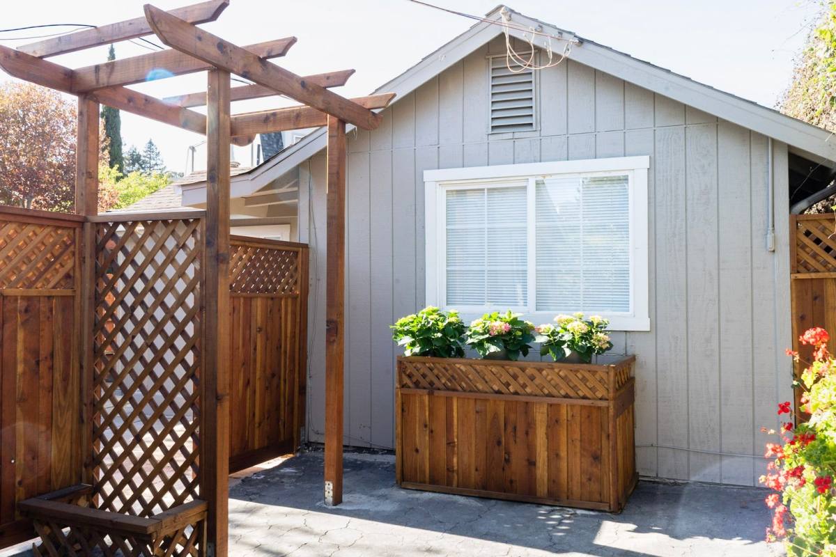 Apartment for rent at 4815 Appian Way, El Sobrante, CA 94803