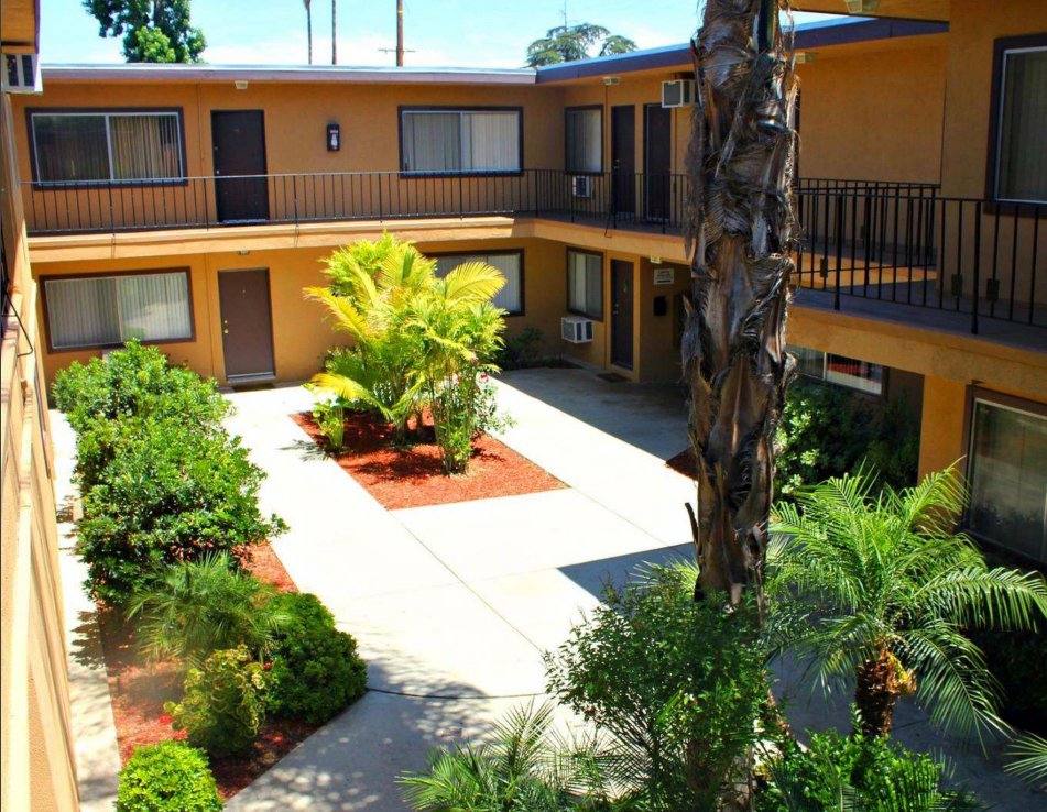 Apartment for rent at 13921 Bessemer St, Van Nuys, CA 91401