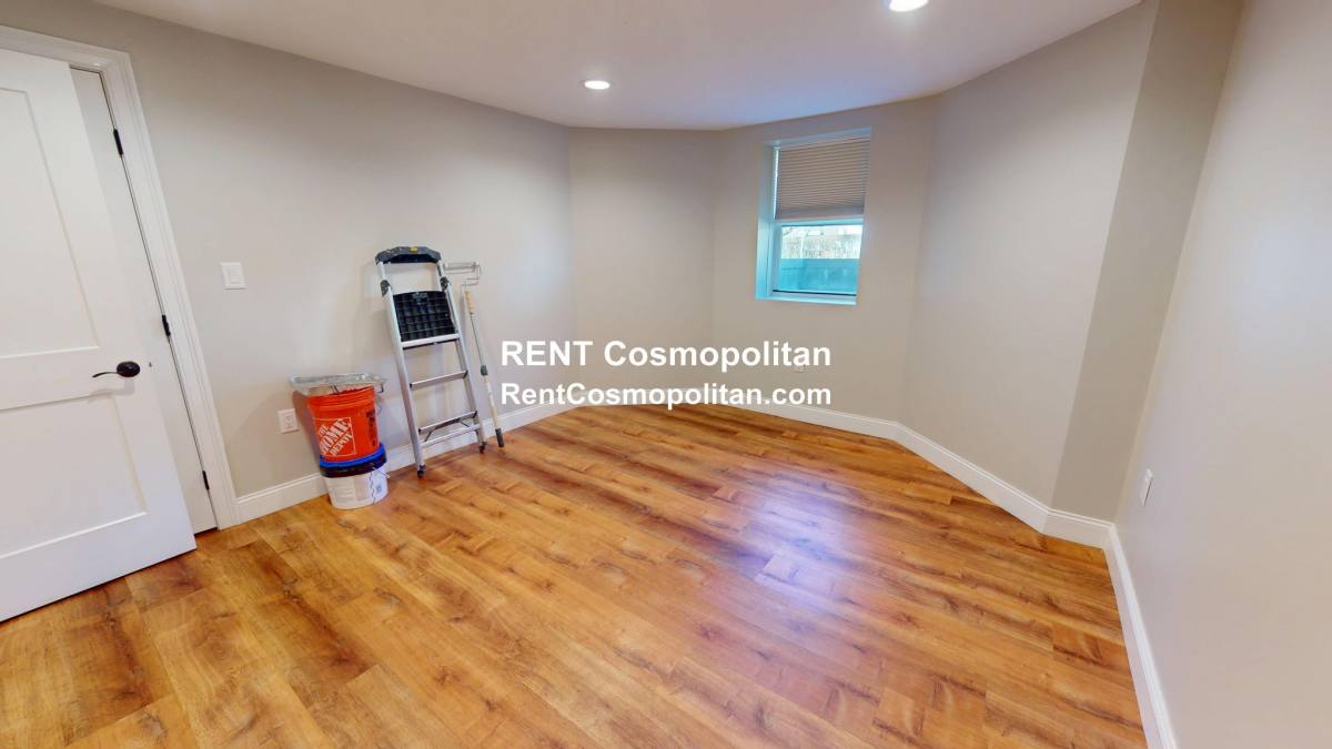 House for rent at 41 Sydney St, Medford, MA 02155
