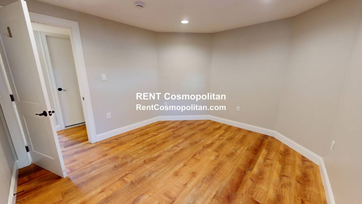 House for rent at 41 Sydney St, Medford, MA 02155