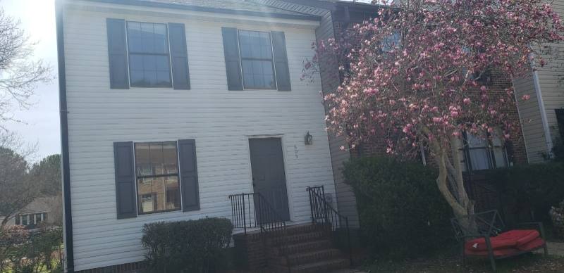 Townhouse for rent at 609 Cahaba Manor Lane, Pelham, AL 35124