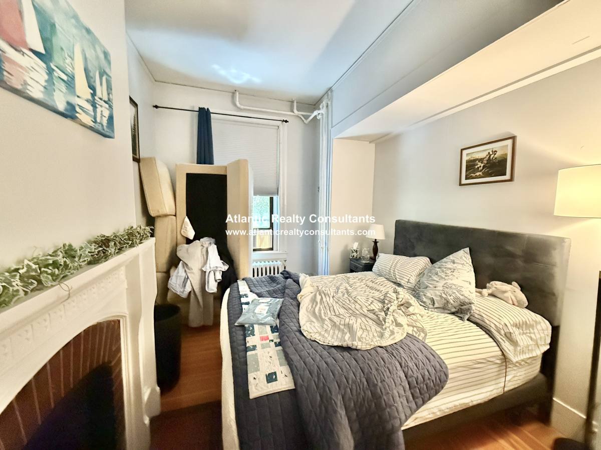 Apartment for rent at 178 Marlborough St #4, Boston, MA 02116