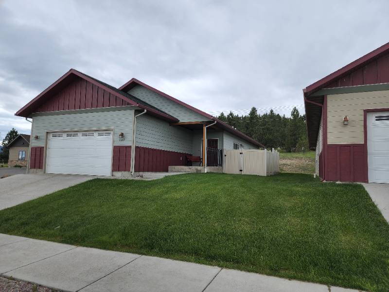 House for rent at 2267 Deerfield Lane, Helena, MT 59601