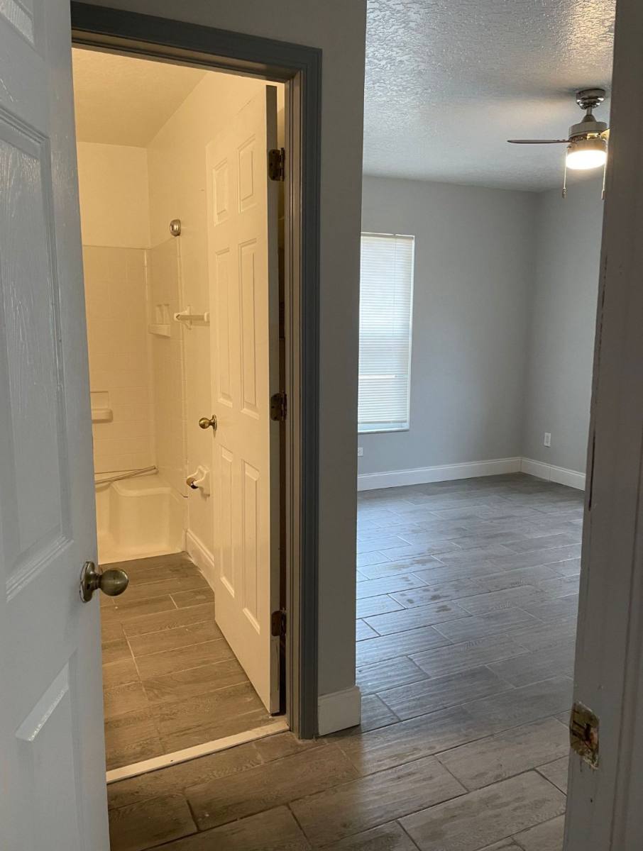 Apartment for rent at 5226 Orange Ave #A, Seffner, FL 33584