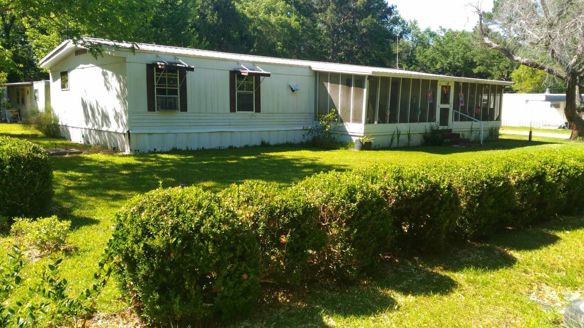 House for rent at 5457 Creel St, Graceville, FL 32440