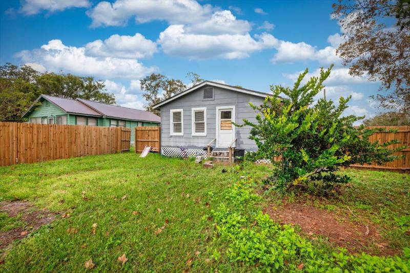 House for rent at 256 Vernis Ave, Jacksonville, FL 32218