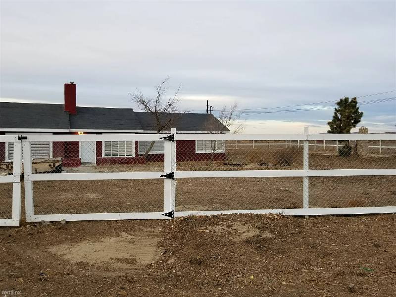 22317 E Ave #O, Palmdale, CA 93591