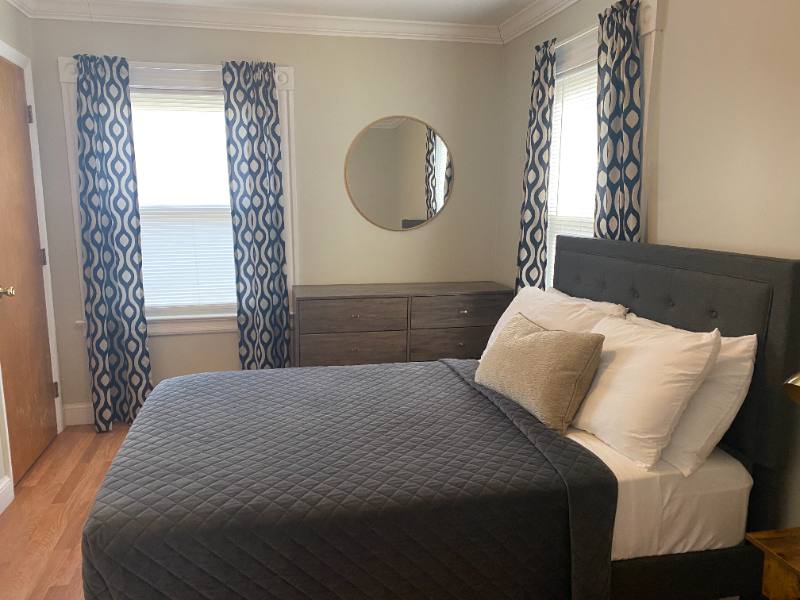 Apartment for rent at 105-107 Evergreen Ave #2, Hartford, CT 06105
