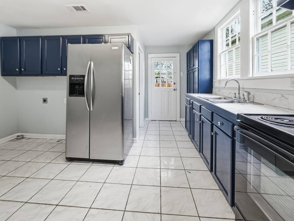House for rent at 1656 Pleasure St, New Orleans, LA 70122