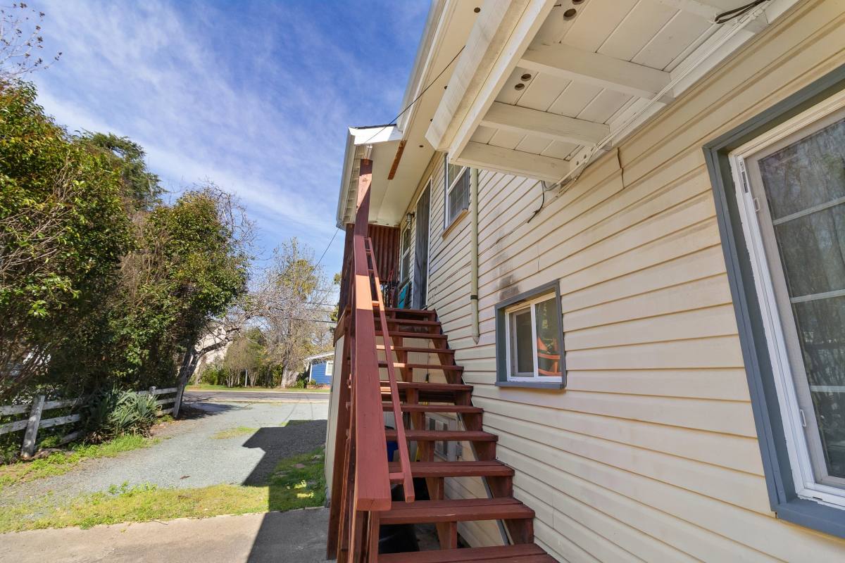 Apartment for rent at 504 W Marlette St #B Upstairs, Ione, CA 95640