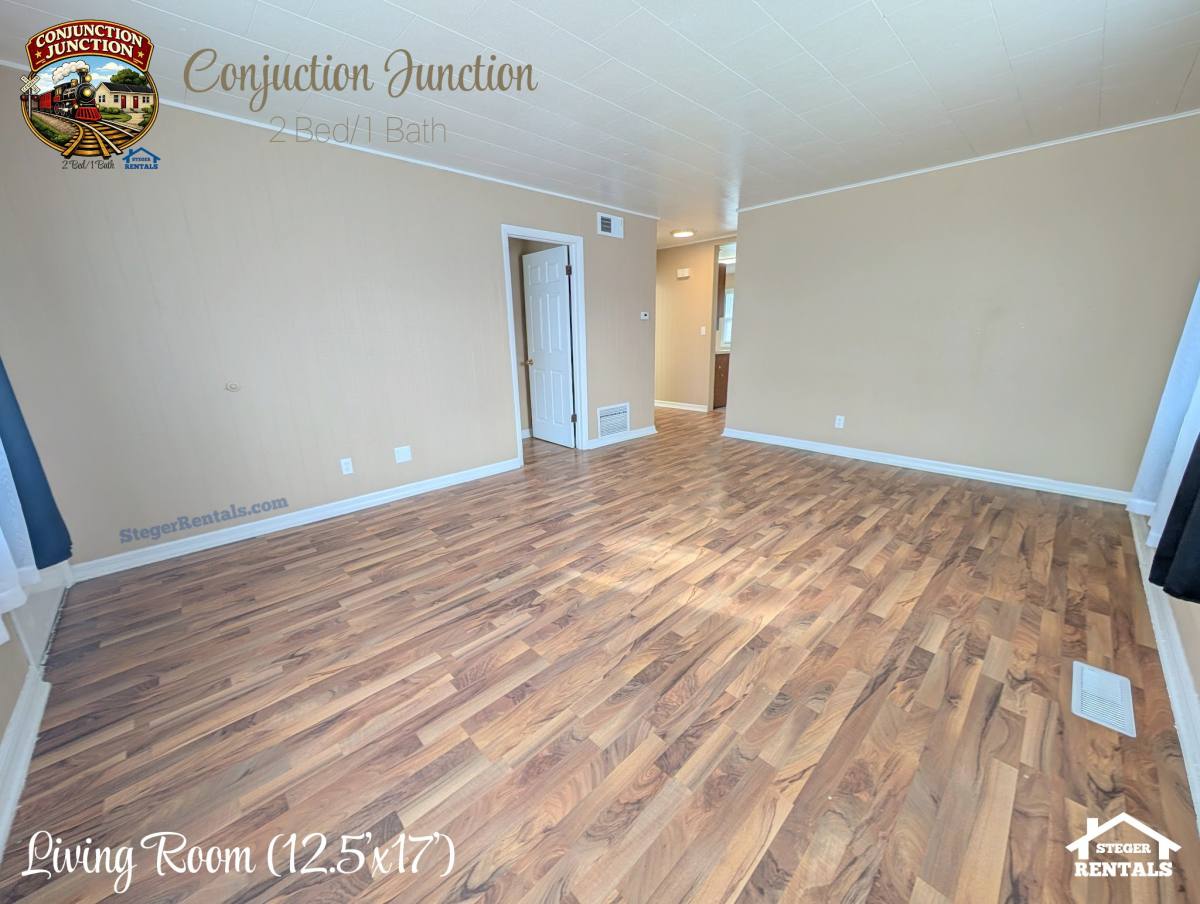 Townhouse for rent at 22 E 35th St, Steger, IL 60475