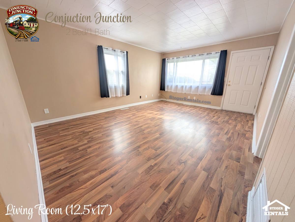 Townhouse for rent at 22 E 35th St, Steger, IL 60475