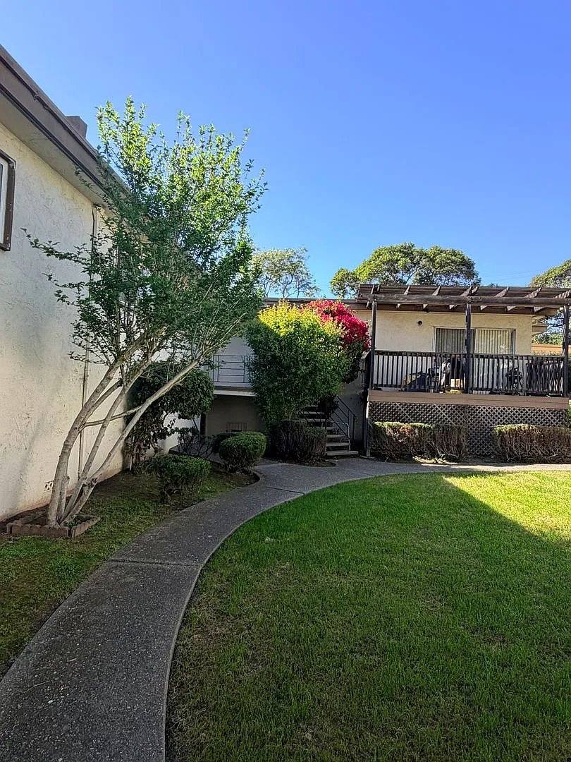 Apartment for rent at 1650 159th St #7, San Leandro, CA 94578