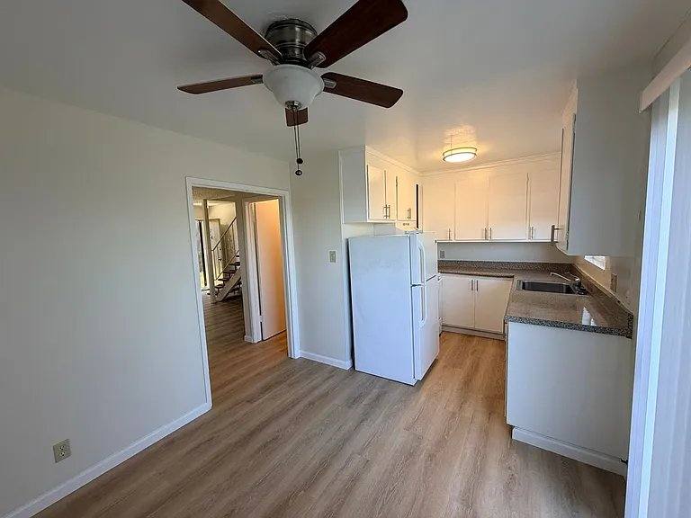 Apartment for rent at 1650 159th St #7, San Leandro, CA 94578