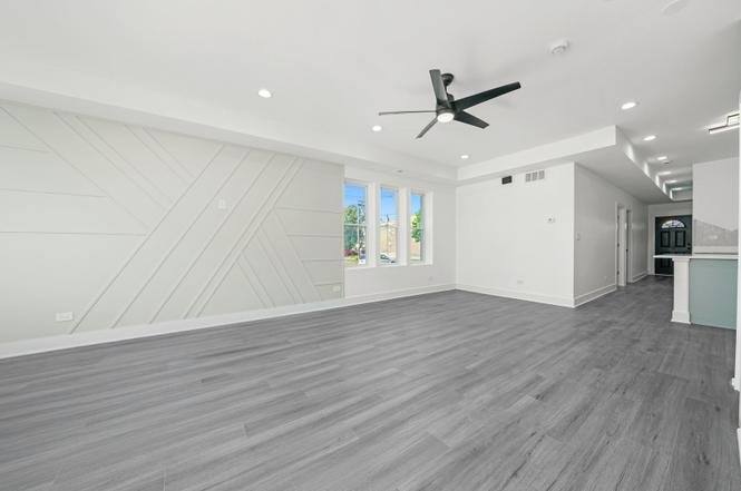 Apartment for rent at 322 S Kostner St #1, Chicago, IL 60624