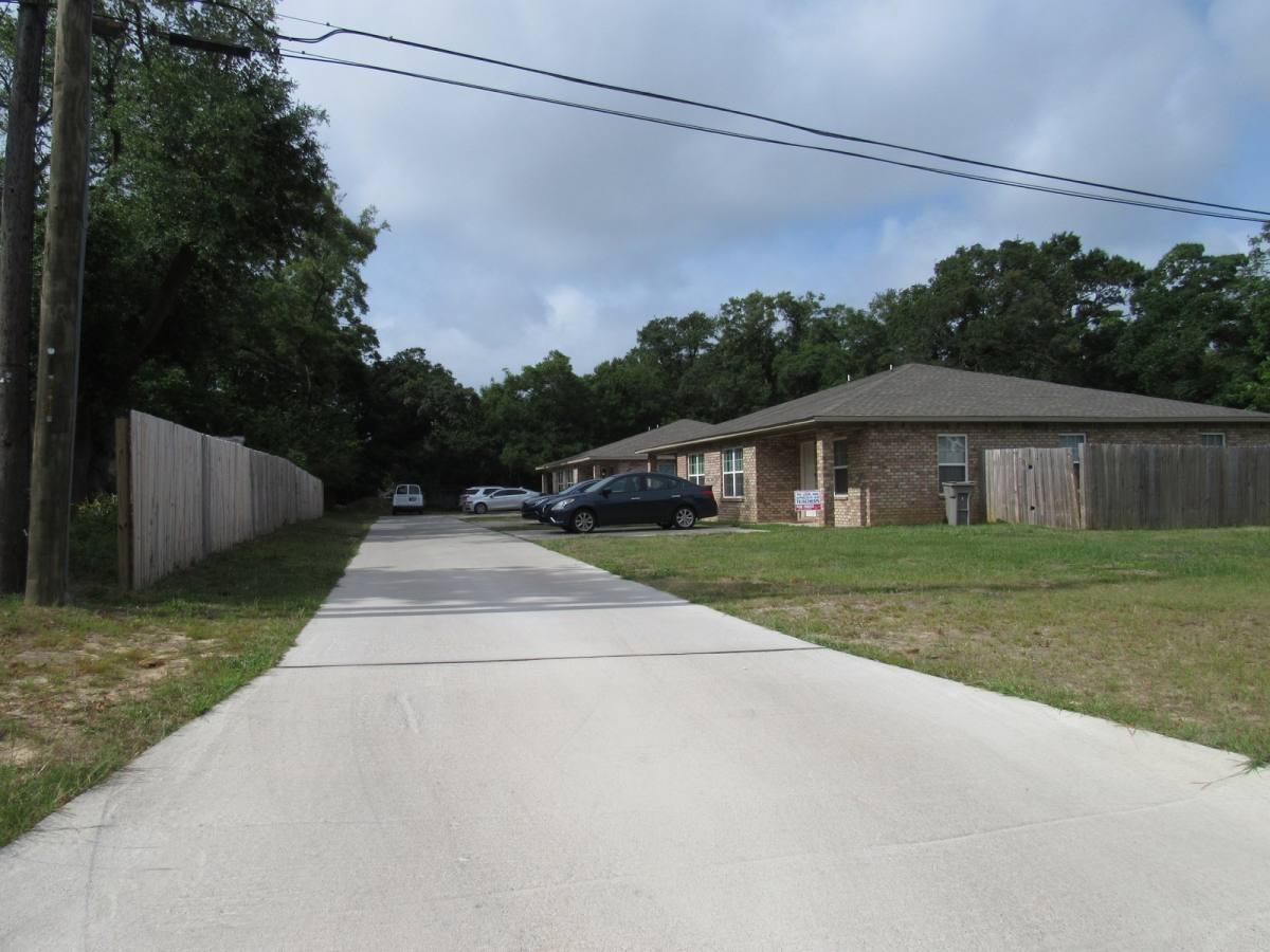 Townhouse for rent at 3417 W Fisher St #C, Pensacola, FL 32505