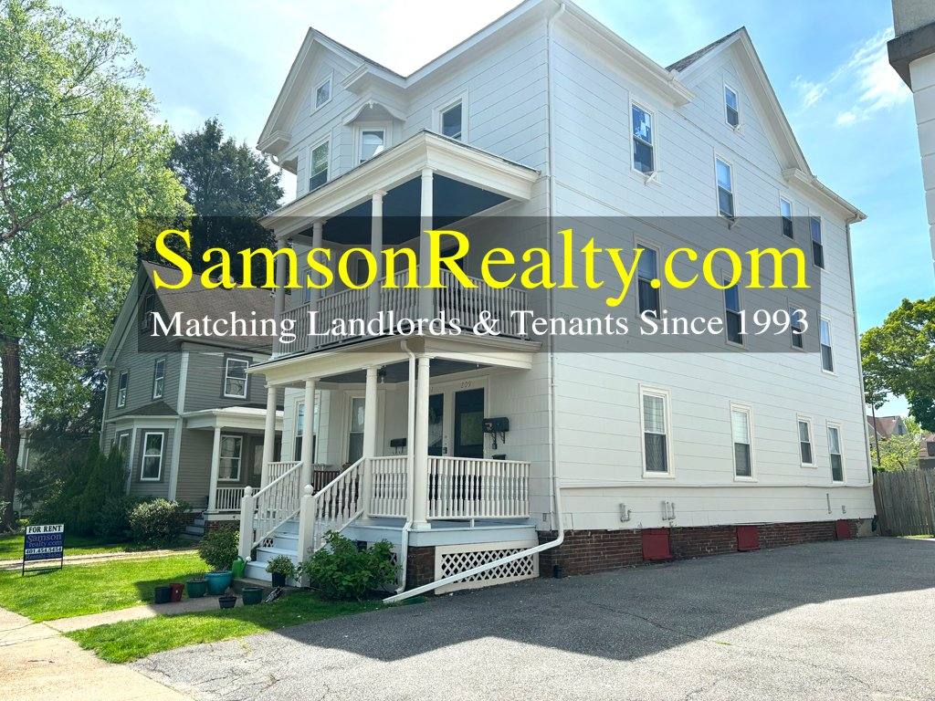 Apartment for rent at 209 Fourth St #2, Providence, RI 02906