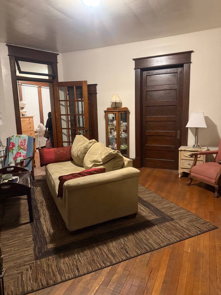 Apartment for rent at 401 Washington Ave SW, Roanoke, VA 24016