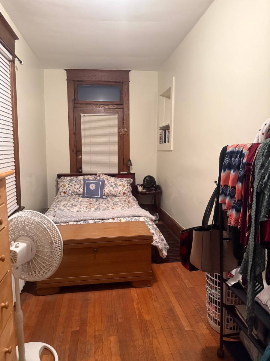 Apartment for rent at 401 Washington Ave SW, Roanoke, VA 24016