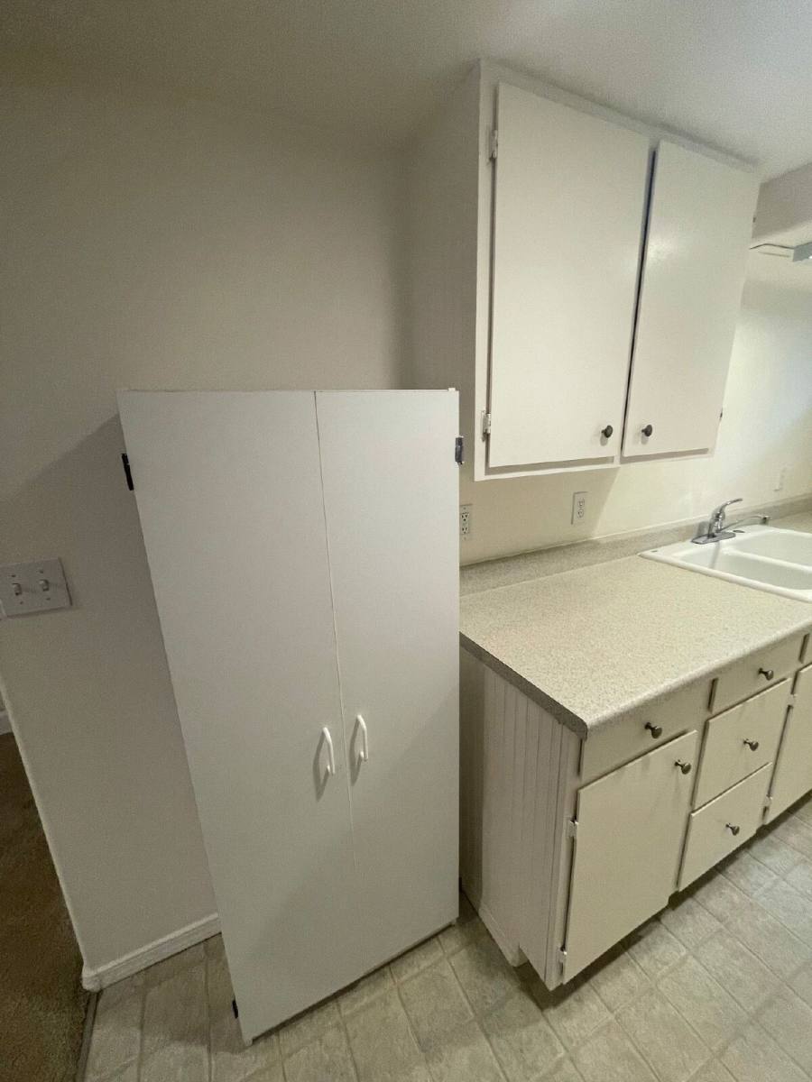Apartment for rent at 1911 Kincaid St #6, Eugene, OR 97405