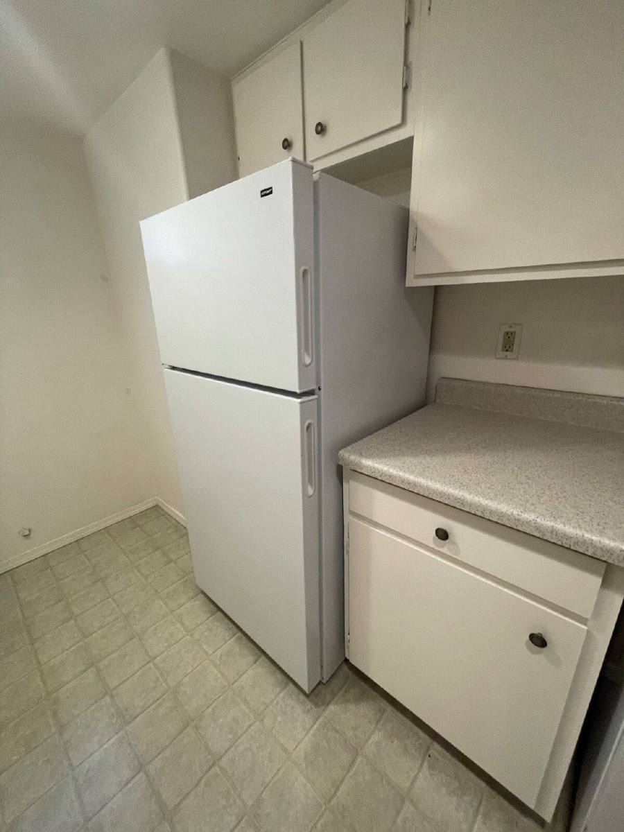 Apartment for rent at 1911 Kincaid St #6, Eugene, OR 97405