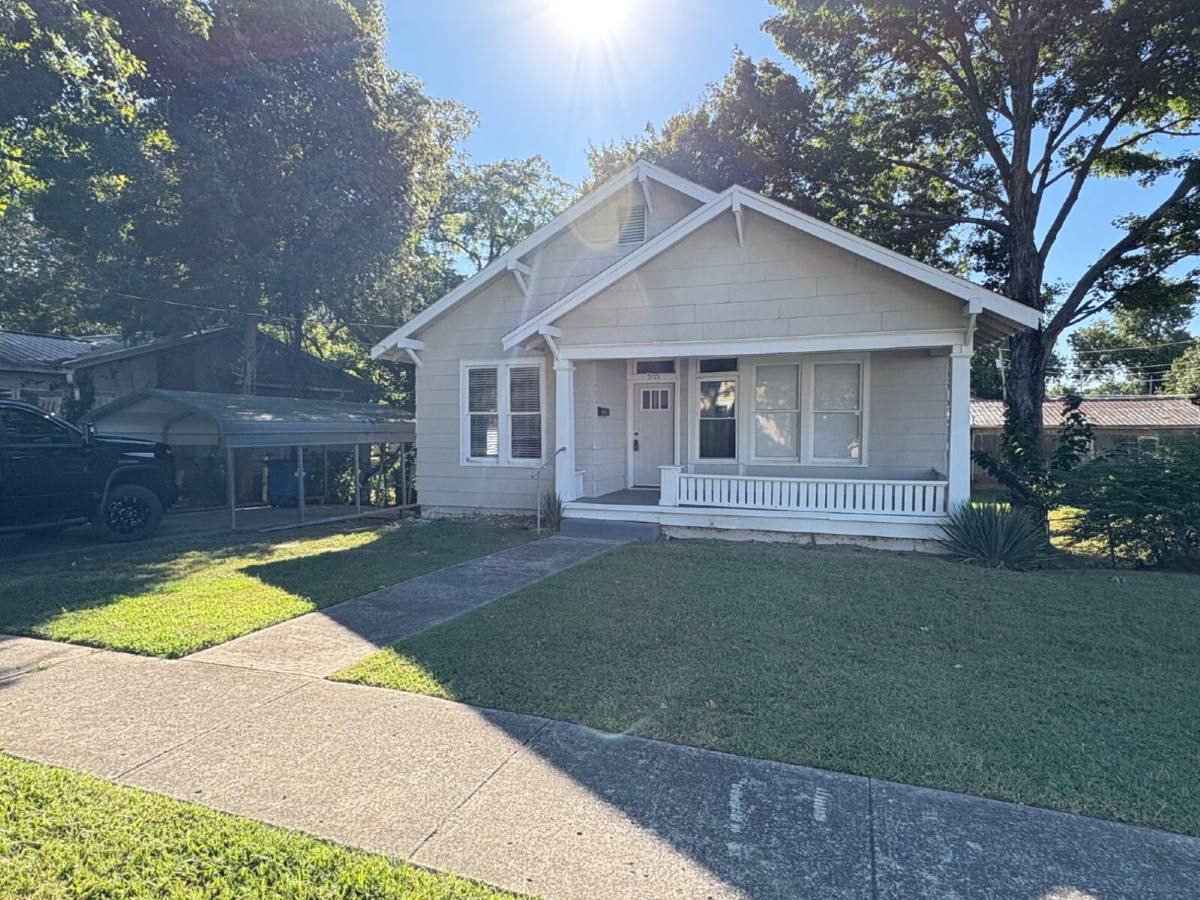 House for rent at 203 Summer St, Martin, TN 38237