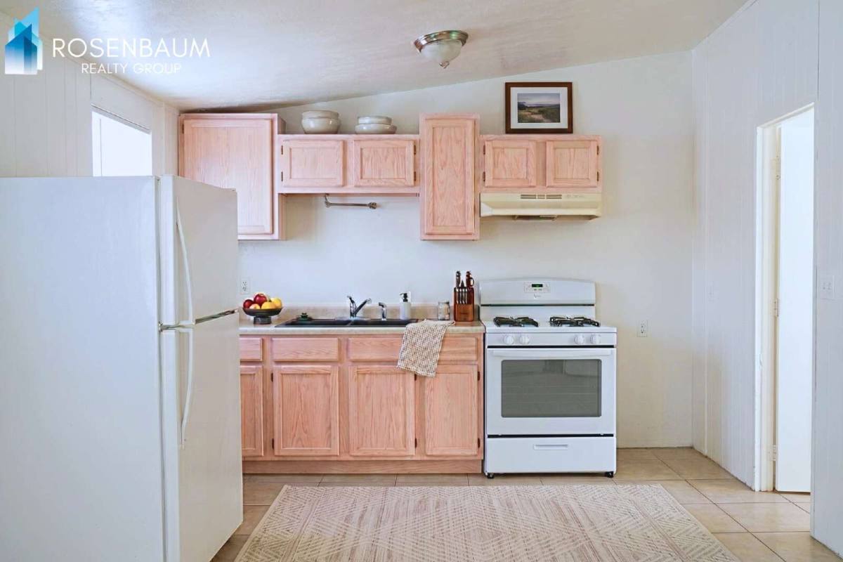 Apartment for rent at 2460 N Treat Ave, Tucson, AZ 85716