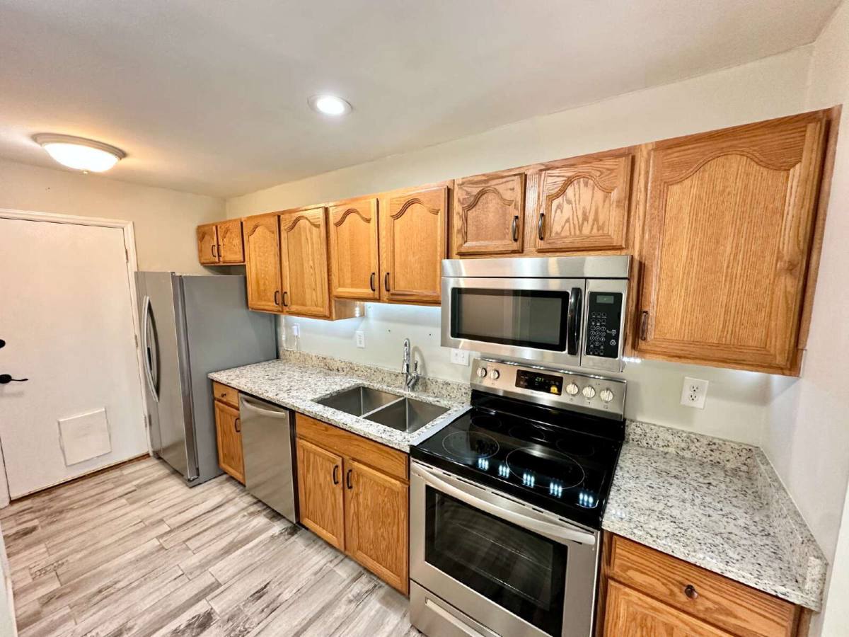 Townhouse for rent at 4443 Bethel Church Rd #27, Columbia, SC 29206