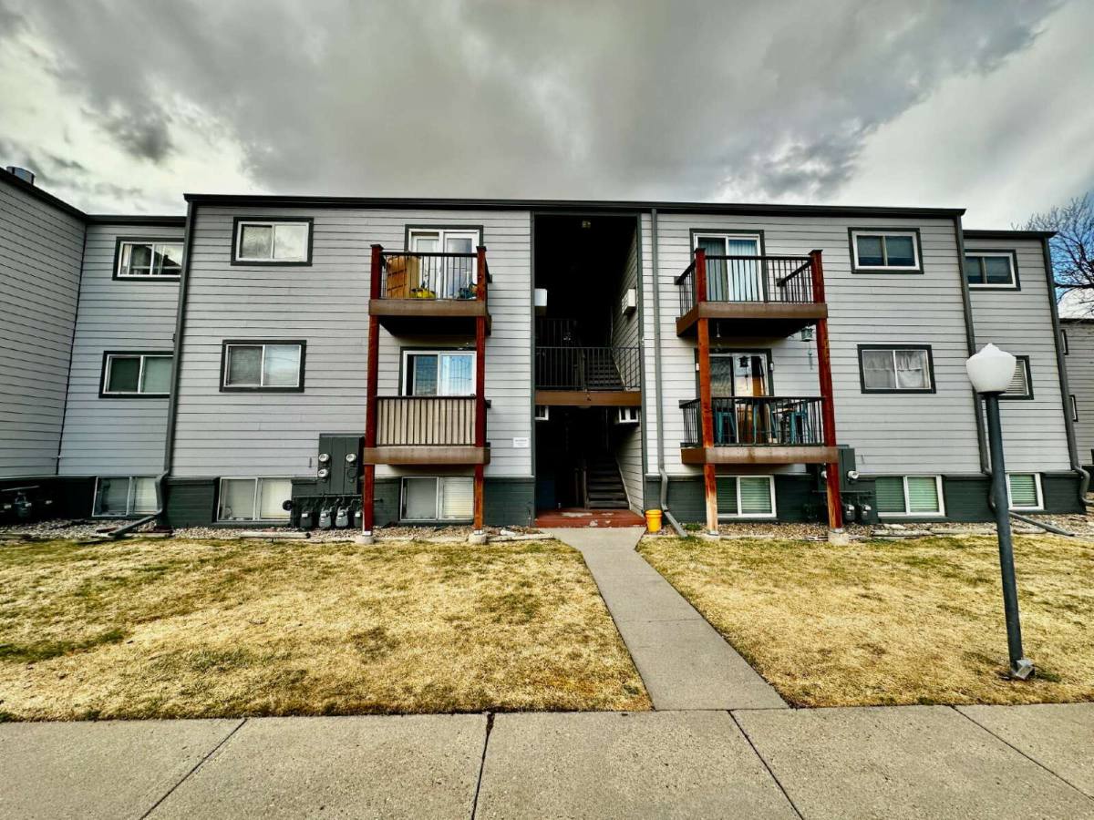 Apartment for rent at 16259 W 10th Ave #L2, Golden, CO 80401