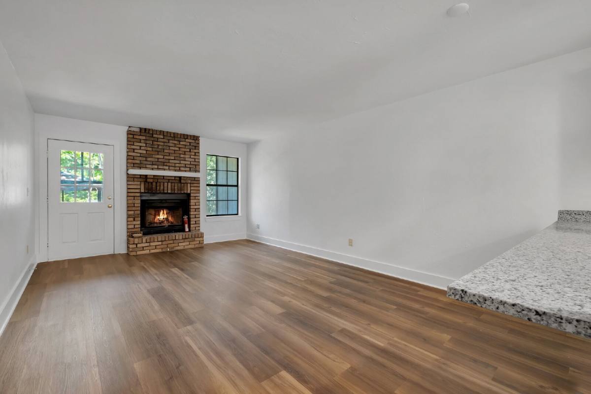 Apartment for rent at 2956 Woodrich Dr #C, Tallahassee, FL 32301